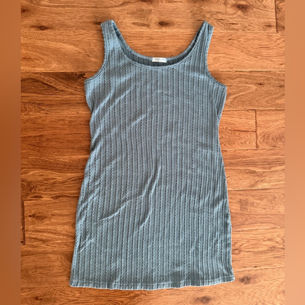 Women's Robe Set - Picture 3 of 5